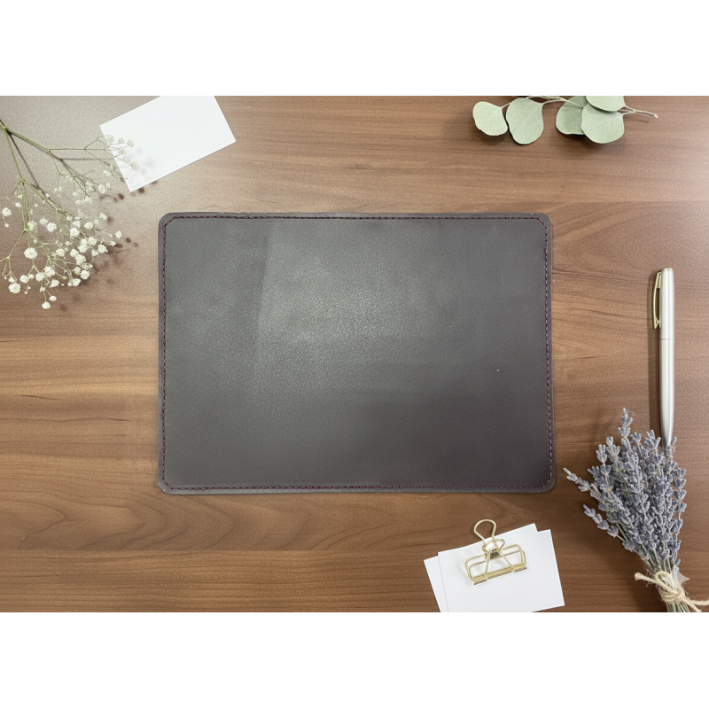Чохол-Слів для MacBook Pro 13 дюймів: Надійний Захист, Стильний (Бордовий)