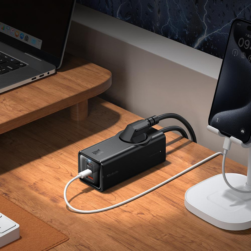 Подовжувач із Захистом від Перенапруги Mcdodo 4 в 1: 70W GaN, 2200 Вт, кабель 1,5 М. (Чорно-сірий)